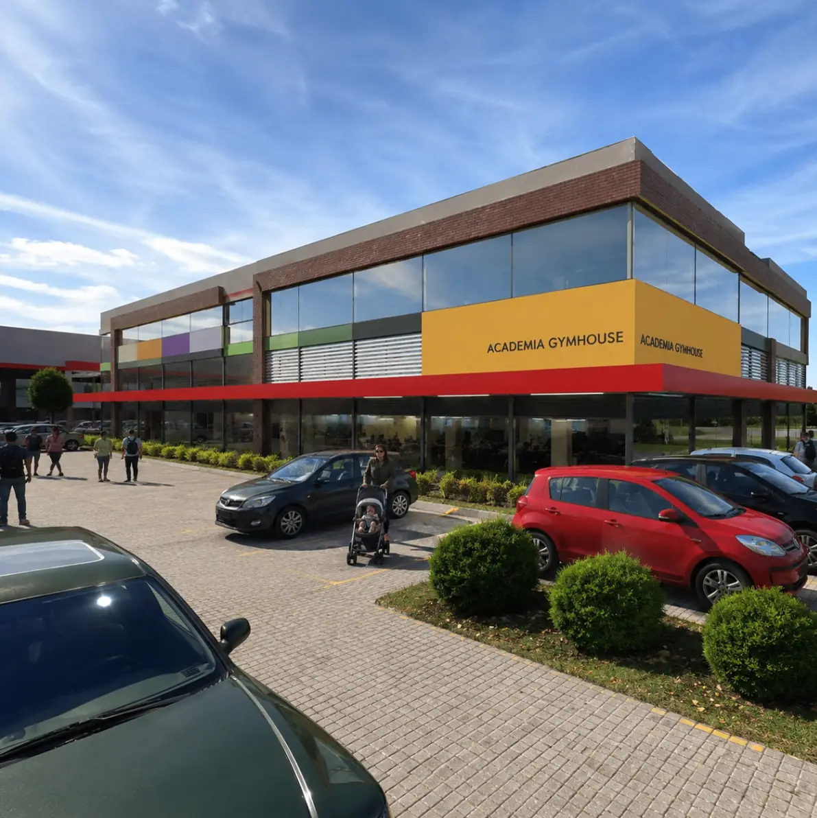 Mall com operação comercial e academia como âncora.